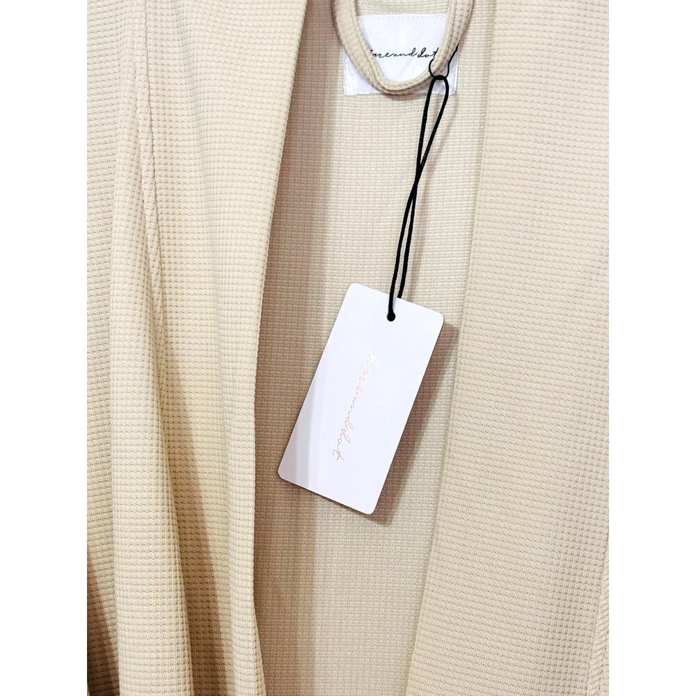 Line and Dot Waffle Knit Robe With Pockets and Self Tie Belt Size L/XL NEW - Picture 5 of 8